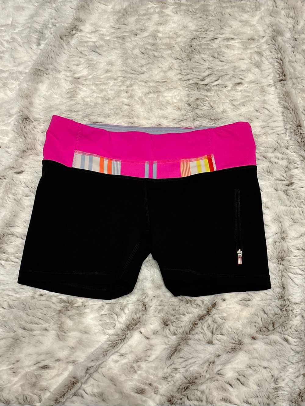 lululemon mini shorts